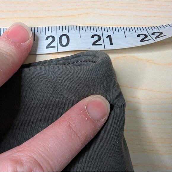 Athleta Trekkie North Shorts – Size 20 – NWT - Picture 6 of 9